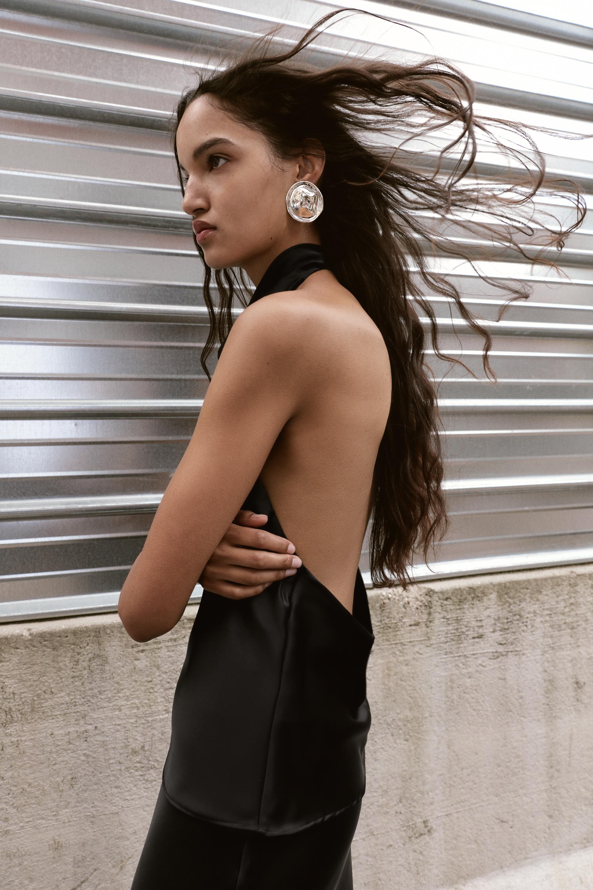 SATIN EFFECT HALTER TOP